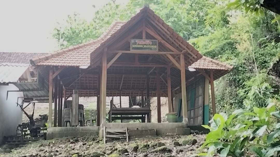 Bangunan sendang Jolotundo.(Foto: Deni Lukmantara/Ngopibareng.id)