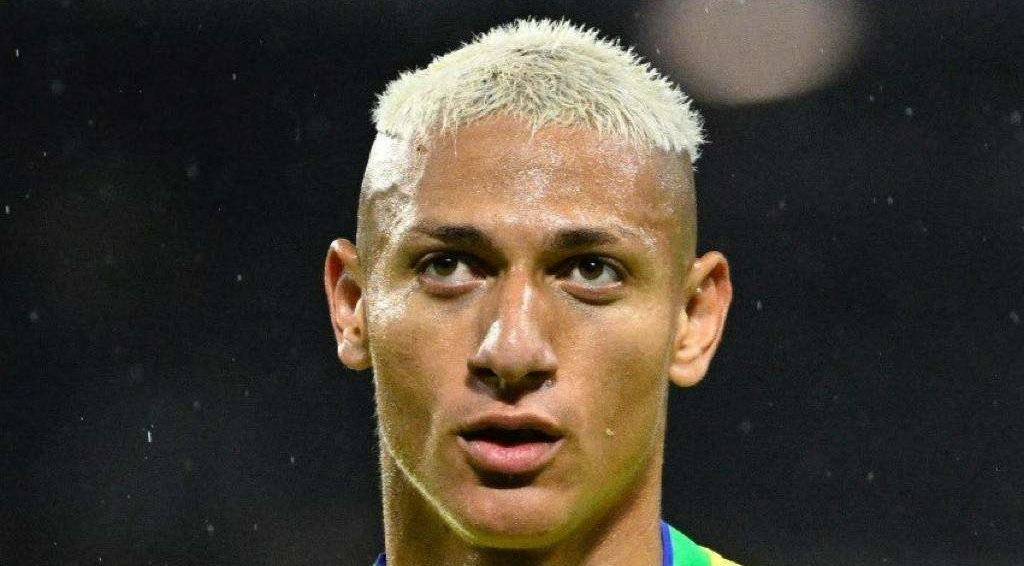 Richarlison mencetak gol indah saat melawan Serbia di fase grup Piala Dunia 2022 lalu