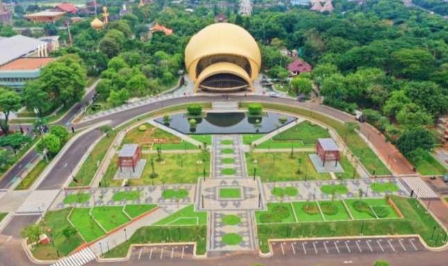 TMII dengan wajah baru, menjadi pusat perayaan tahun baru 2023 ( foto; dok Humas TMII)