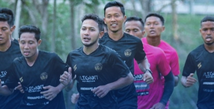 Skuad Arema FC saat menjalani pemusatan latihan di Kota Batu, Jawa Timur (Foto: Aremafc.com)