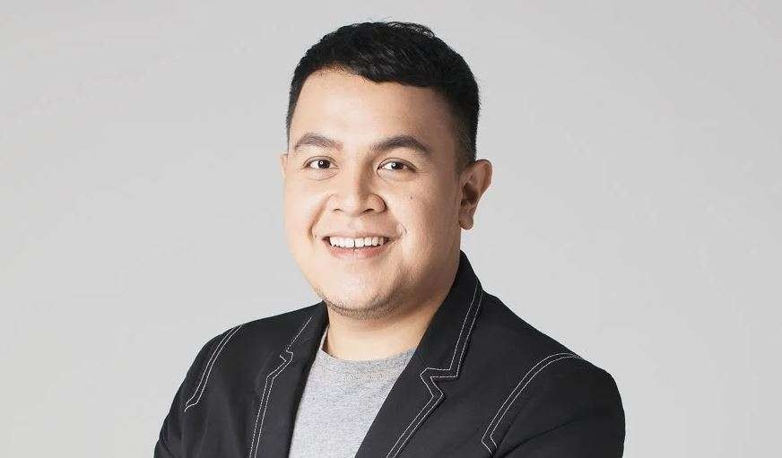 Tulus menggelar konser 11 tahun berkarya di 11 kota di Indonesia. (Foto: Spotify)