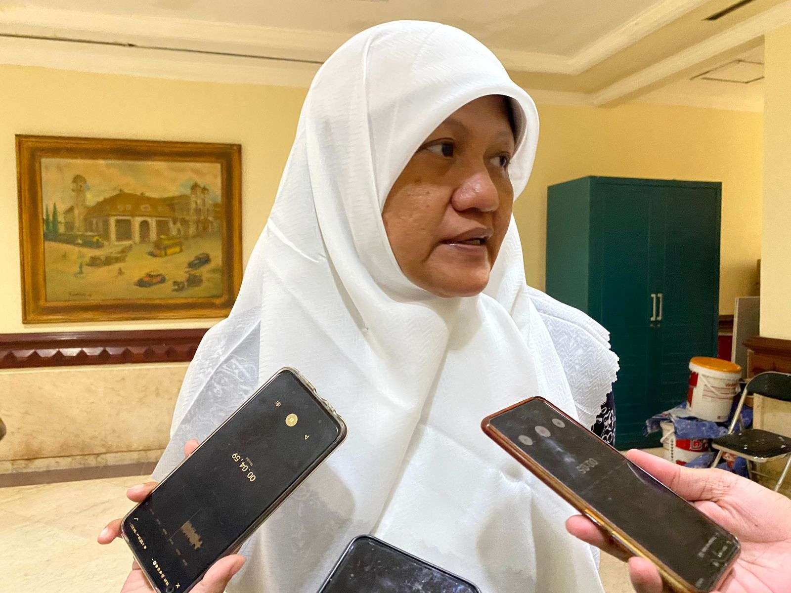 Wakil Ketua DPRD Surabaya Reni Astuti saat ditanya mengenai open biding sekda Surabaya. (Foto: Pita Sari/Ngopibareng.id)