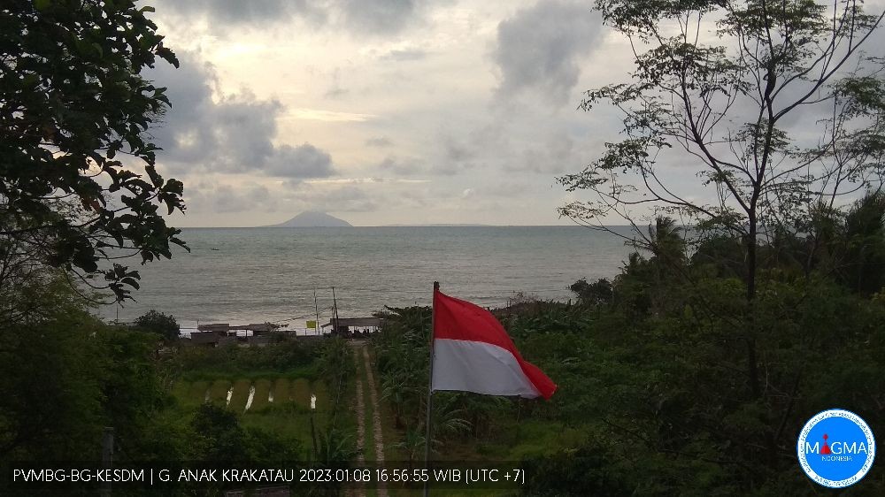 ANak Gunung Krakatau dalam status siaga III. (Foto: dok magma.esdm)