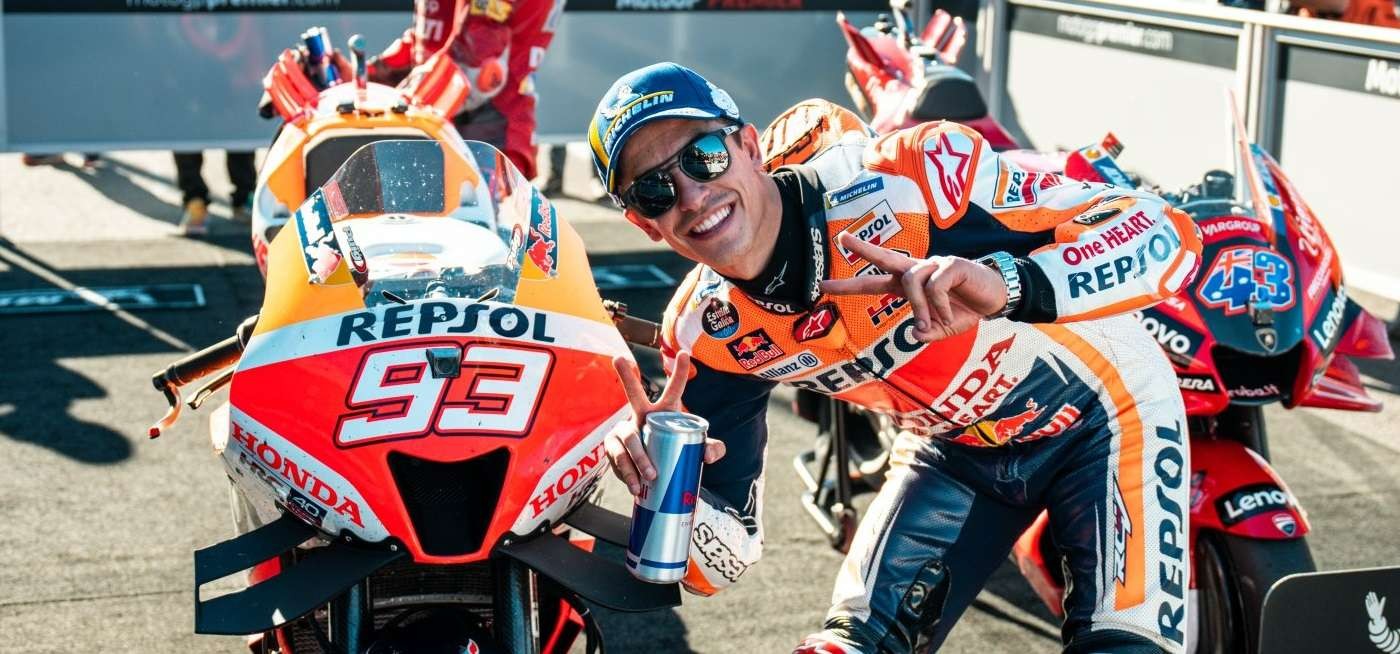 Pembalap Repsol Honda Marc Marquez masih yakin pabrikan Jepang itu akan memberikan yang paket terbaik untuk dirinya. (Foto: Twitter/@marcmarquez93)