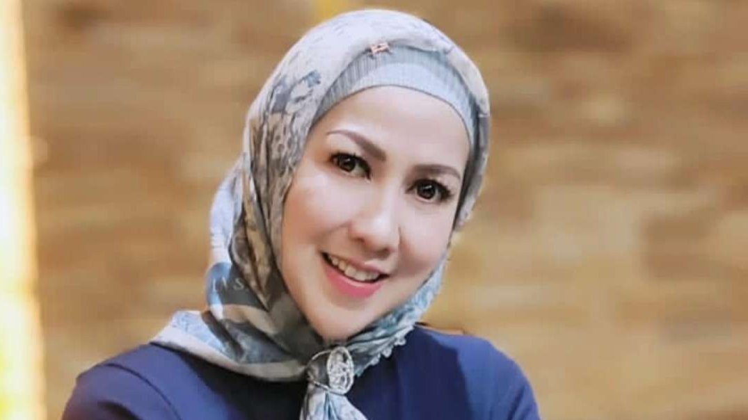 Venna Melinda diminta netizen tak cabut laporan KDRT yang dilakukan suaminya, Ferry Irawan, seperti pasangan Lesti Kejora dan Rizky Billar. (Foto: Instagram @vennamelindareal)