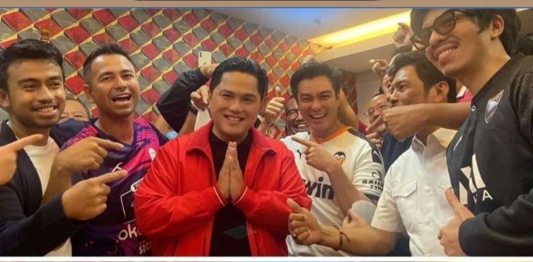 Menteri BUMN Erick Thohir didukung Raffi Ahmad, Atta Halilintar, Kaesang Pangarep dkk maju sebagai calon Ketua Umum (Ketum) PSSI. (Foto: Instagram @raffinagita1717)