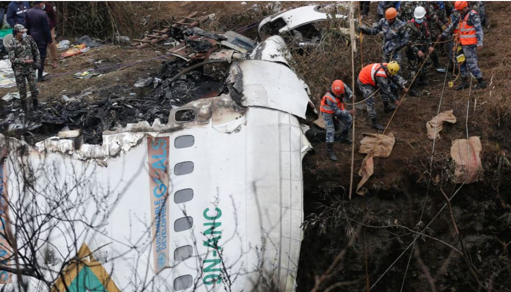 Anju Khatiwada adalah co-pilot dari pesawat milik Yeti Airlines yang jatuh di Nepal, Minggu, 15 Januari 2023. Suaminya meninggal lebih dulu tahun 2006. (Foto: Rtrs)