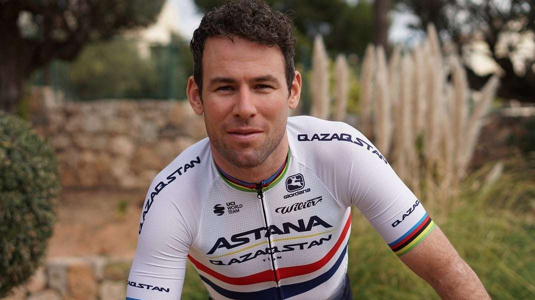 Mark Cavendish akhirnya berlabuh di tim Astana-Qazakhstan. (Foto: Istimewa)