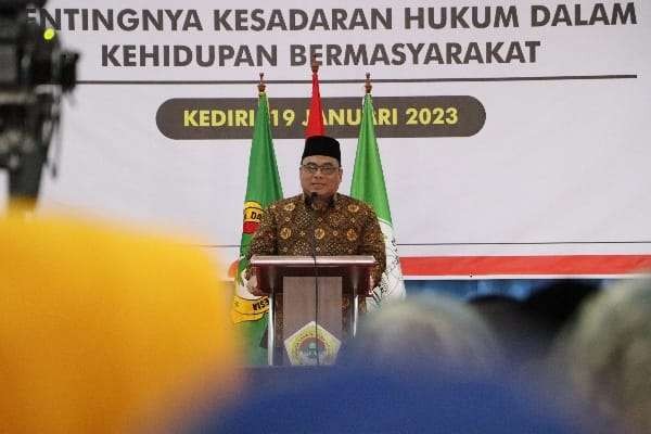 Dewan Pimpinan Wilayah (DPW) Lembaga Dakwah Islam Indonesia (LDII) Provinsi Jawa Timur  menggandeng Kejaksaan Tinggi (Kejati) Jawa Timur menggelar Sosialisasi Hukum (Foto: Istimewa)