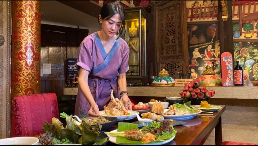 Sajian khas Imlek dari negara-negara Indochina di Hotel Tugu Malang (Foto: Lalu Theo/Ngopibareng.id)