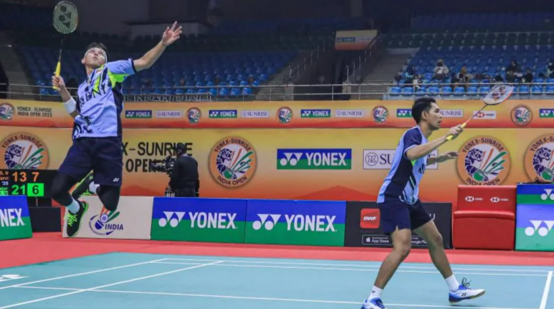 Ganda putra Indonesia Fajar/Rian berhasil melaju ke semifinal India Open 2023 usai  mengalahkan pasangan Jerman di perempat final, Jumat 20 Januari 2023. (Foto: Antara)