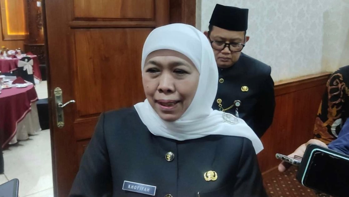 Gubernur Jatim, Khofifah Indar Parawansa sebut kasus campak mengalami peningkatan. (Foto: Fariz Yarbo/Ngopibareng.id)