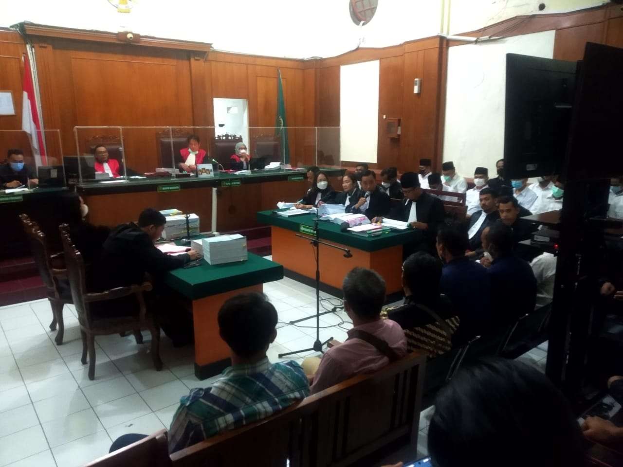 Suasana sidang lanjutan kasus mafia laut dalam penggelepan pasokan bbm oleh PT Bahana Line ke kapal-kapal PT Meratus Line. (Foto: Meratus Line)