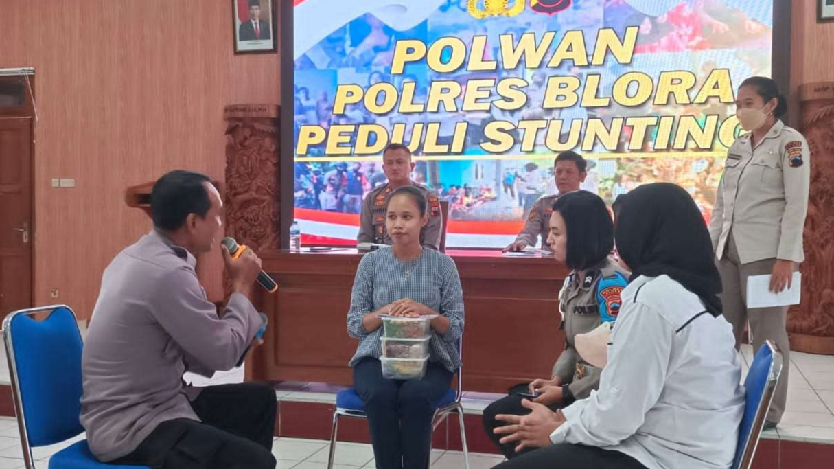 Satu Polwan punya tanggung jawab satu ibu hamil hingga melahirkan bayinya dan memantau perkembangan bayi. (Foto: Ahmad Sampurno/Ngopibareng.id)