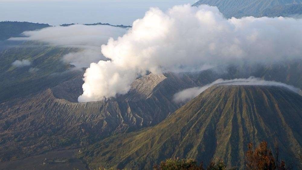 Balai Besar TNBTS meminta masyarakat termasuk wisatawan untuk tetap waspada terkait adanya peningkatan aktivitas Gunung Bromo. (Foto: Istimewa)