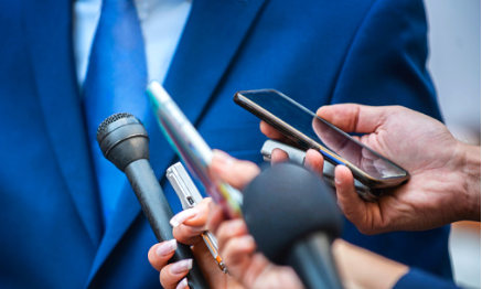 Presiden RI Joko Widodo berpesan agar pers di Indonesia bisa bertanggungjawab dengan bekerja sesuai dengan kode etik. (Foto: Unsplash)