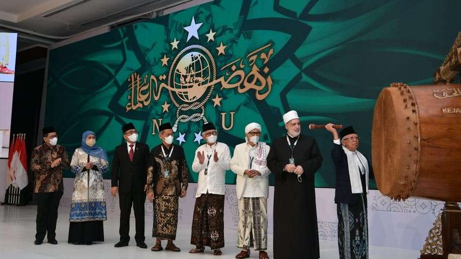 Wapres K.H. Ma’ruf Amin ketika membuka Muktamar Internasional I Fikih Peradaban, di Hotel Shangri-La, Surabaya, Jawa Timur (Jatim), Senin, 6 Februari 2023. (Foto: setw/ngopibareng.id)