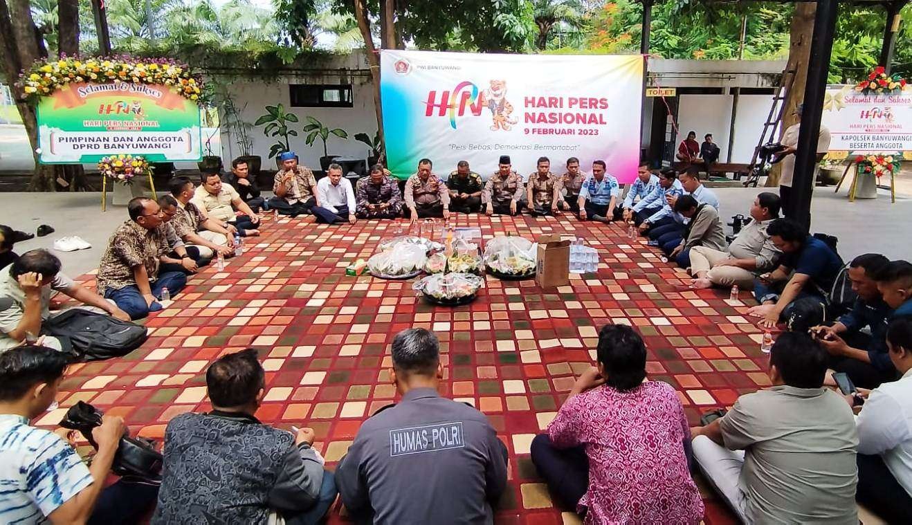 Peringatan Hari Pers Nasional Tahun 2023 oleh PWI Banyuwangi (Foto: Muh Hujaini/Ngopibareng.id)