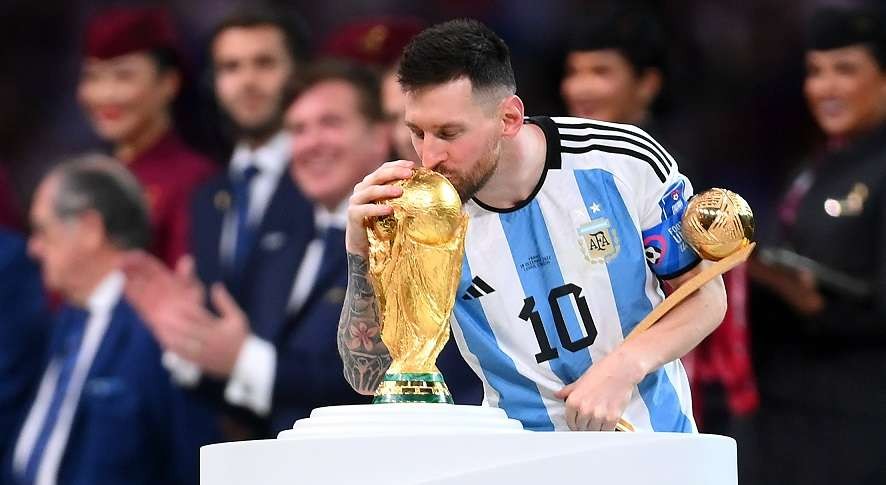 Kapten Timnas Argentina Lionel Messi menjadi kandidat kuat Pemain Pria Terbaik FIFA 2022. (Foto: Twitter/@WorldCup)