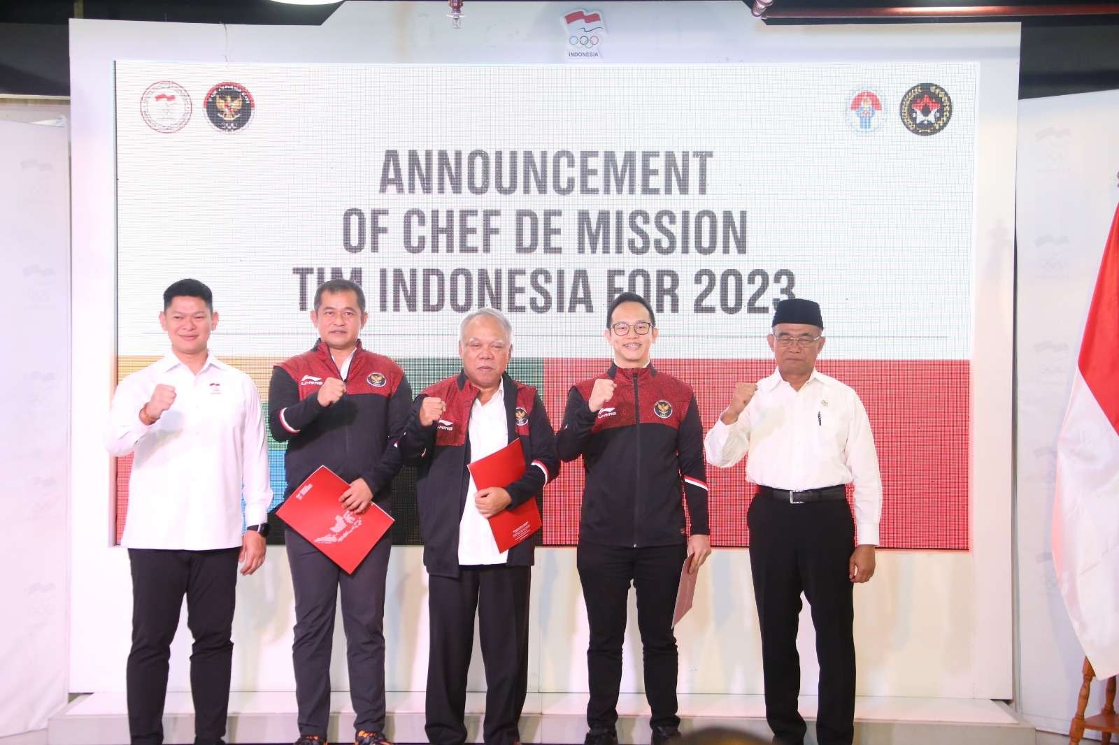 Menko PMK Muhadjir Effendy saat menghadiri Announcement of Chef De Mission Multievent Tim Indonesia 2023, di Kantor Komisi Olimpiade Indonesia, pada Selasa, 14 Februari 2023. (Foto: Istimewa)