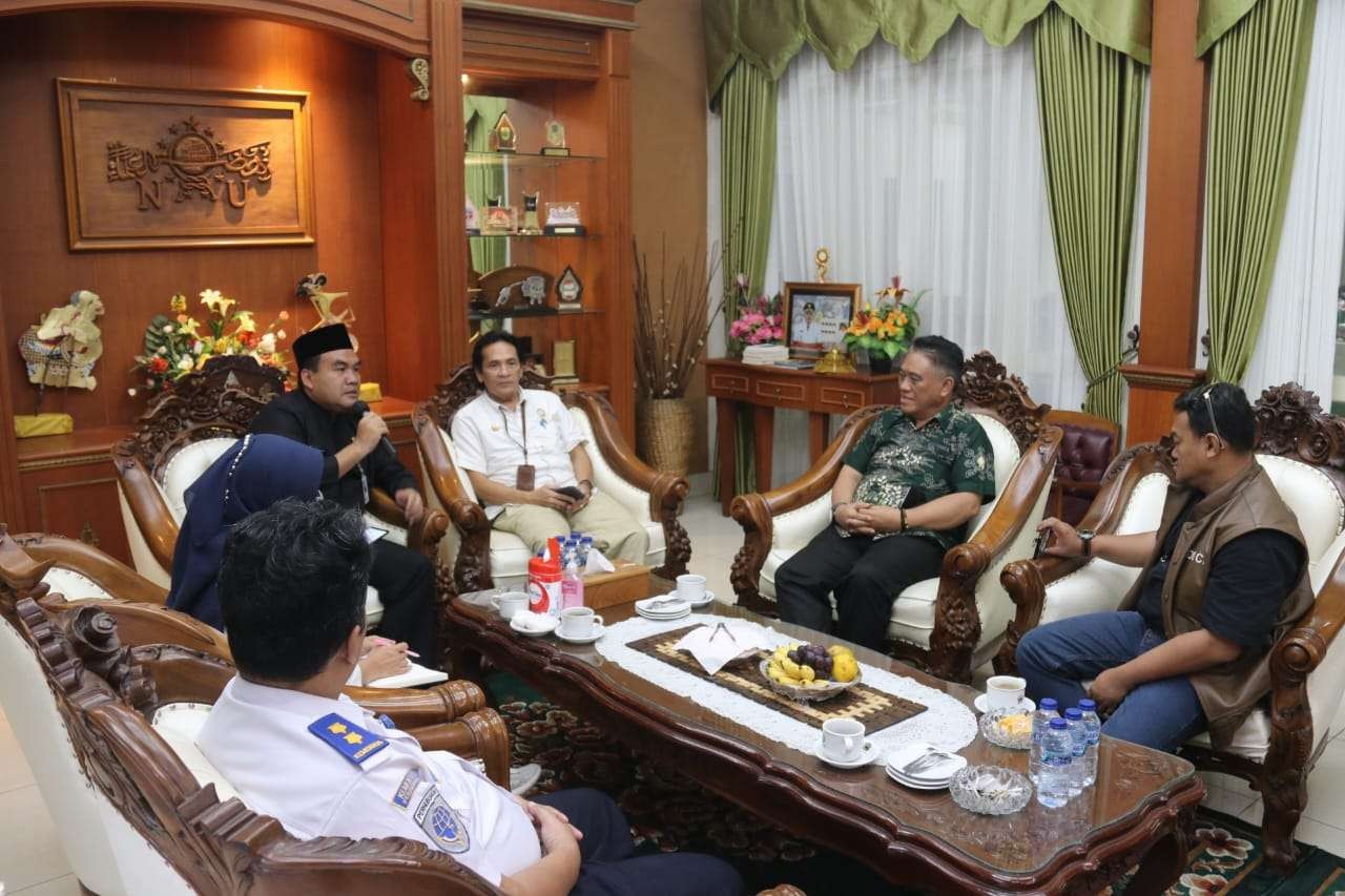 Bupati Blora, Arief Rohman klaim perjalanan bisnis ramaikan penerbangan di Blora, Jawa Tengah. (Foto: Humas Pemkab Blora)