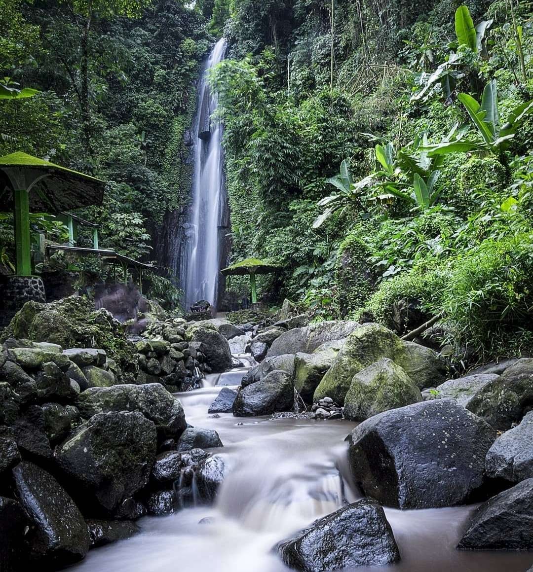 Air Terjun Coban Canggu, Pacet, Mojokerto, Jawa Timur. (Foto Instagram Coban Canggu)