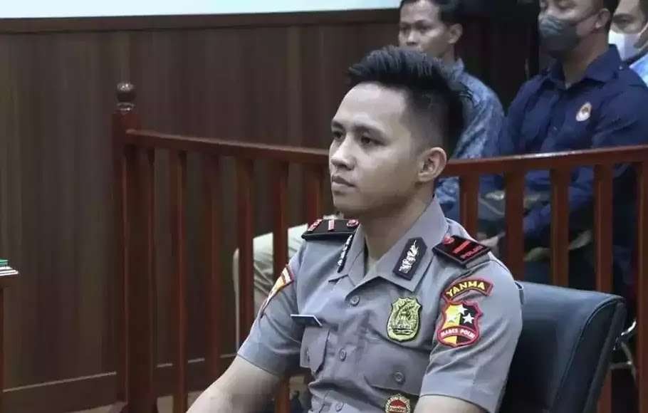 Bharada E jalani sidang kode etik Polri dengan keputusan tetap mempertahankan penembak Brigadir J menjadi anggota Polri. (Foto: Ant)