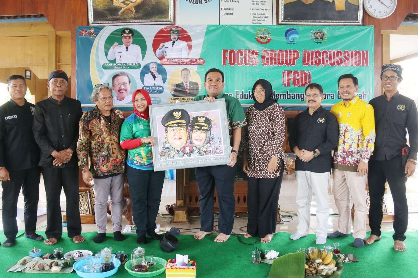 Bupati Blora Arief Rohman dan Wakil Bupati Blora Tri Yuli Setyowati habiskan Rp300 miliar selama dua tahun membangun daerahnya. (Foto: Ahmad Sampurno/Ngopibareng.id)