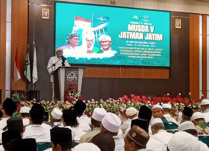 Rois AM PBNU, KH. Miftahul Ahyar saat membuka Musda JATMAN Jawa Timur di Pondok Pesantren Bahrul Huda Tuban. (Foto: Khoirul Huda/Ngopibareng.id)