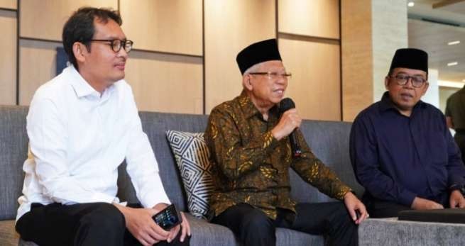 Wapres KH Ma'ruf Amin, dalam jumpa pers di Solo  imbau masyarakat jamgan anti bayar pajak ( Foto: BPMI Setwapres ) )