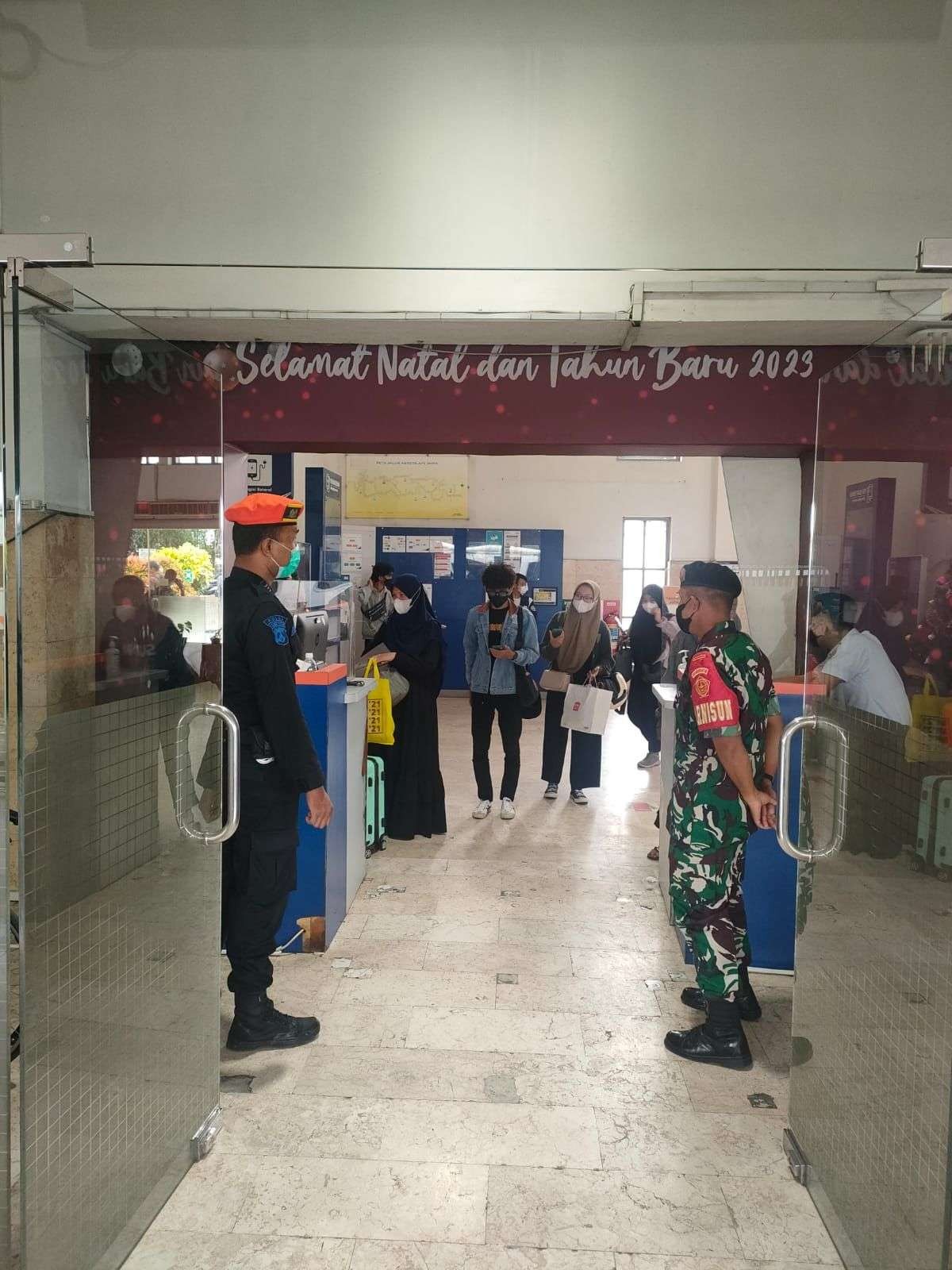 Proses ini tidak berdampak pada proses validasi status vaksin penumpang kereta api. Mereka tak perlu menunjukkan dokumen vaksin. (Foto: Dok PT KAI)