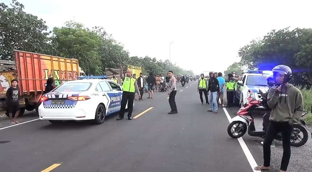 Satlantas Polres Jember melakukan razia balap liar di Jalur Lintas Selatan Jember. (Foto: Istimewa)