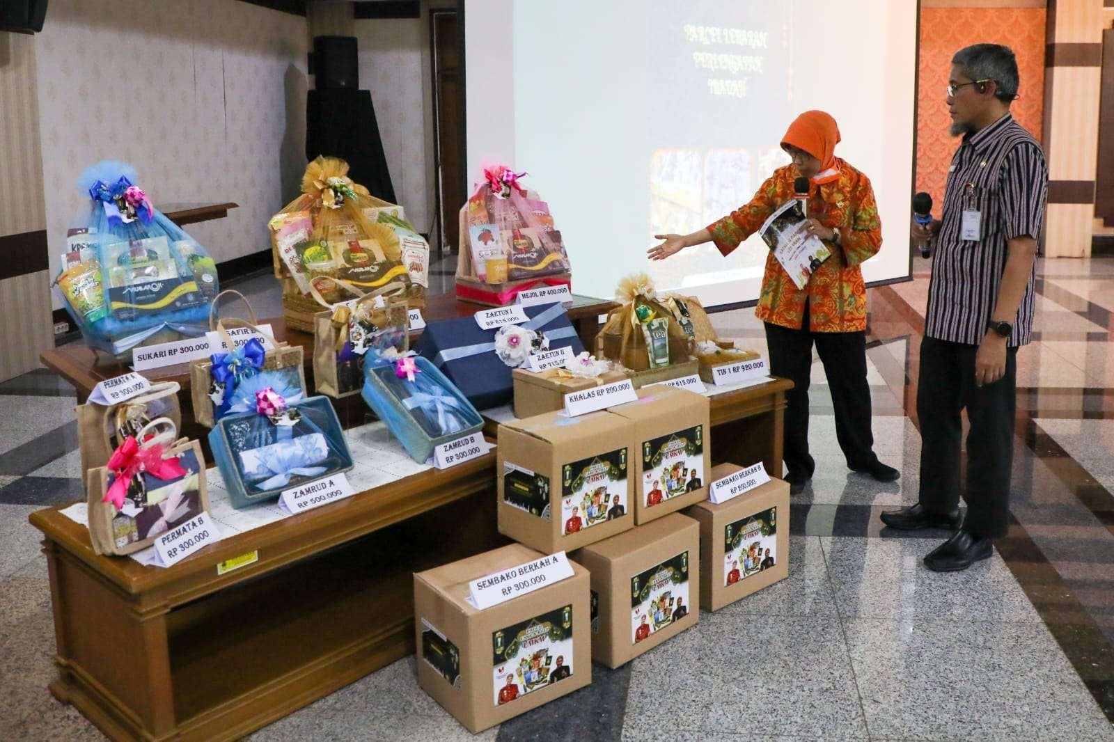 Pemprov Jateng berkolaborasi dengan BI, OJK, Asosiasi Pengusaha Oleh-Oleh (ASPOO) dan BliBli.com kembali mengadakan program Parsel Lebaran. (Foto: Dok Jateng)