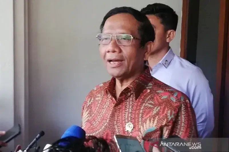 Menko Polhukam Mahfud MD sebut ada transaksi mencurigakan di Kemenkeu sejak 2009 hingga 2023 senilai Rp300 triliun. (Foto: Ant)