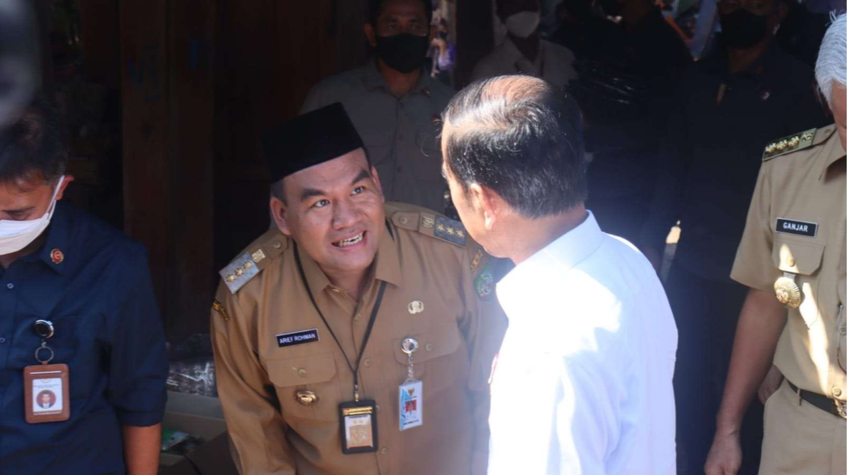 Banyak Jalan Rusak di Blora, Gus Arief Wadul Jokowi (Foto: dok. Humas Pemkab Blora)