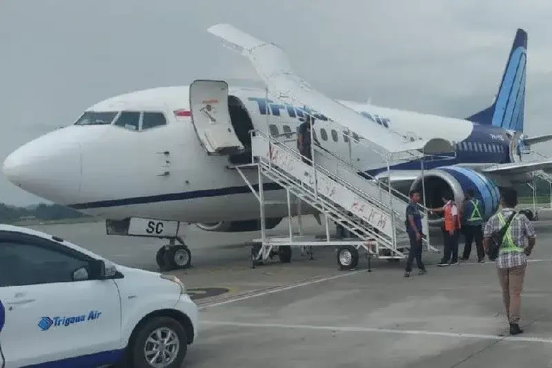 Pesawat Trigana Air ditembaki KKB saat lepas landas dari Bandara Dekai. (Foto: Ant)