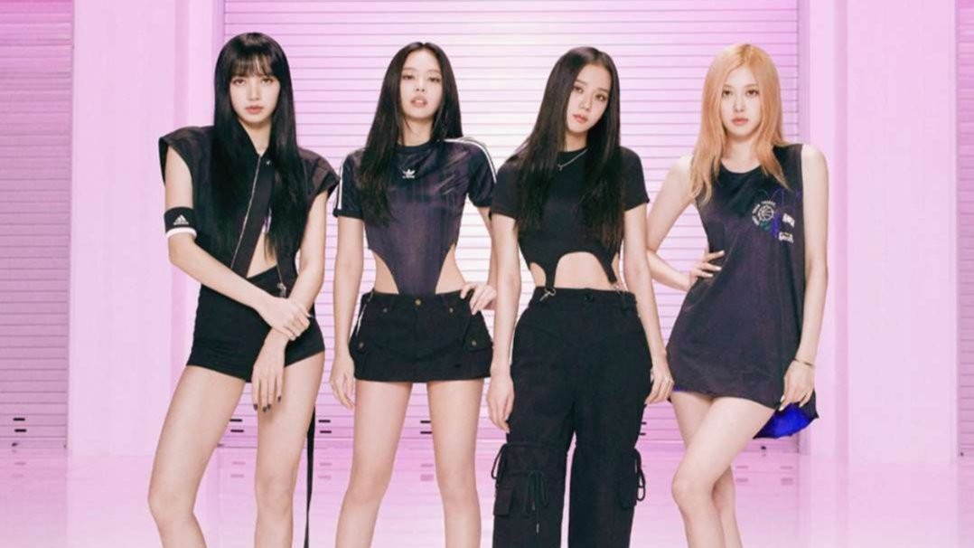 BLACKPINK konser di Stadion Utama Gelora Bung Karno (SUGBK), Sabtu dan Minggu, 11-12 Maret 2023. (Foto: Twitter @blackpinkofficial)