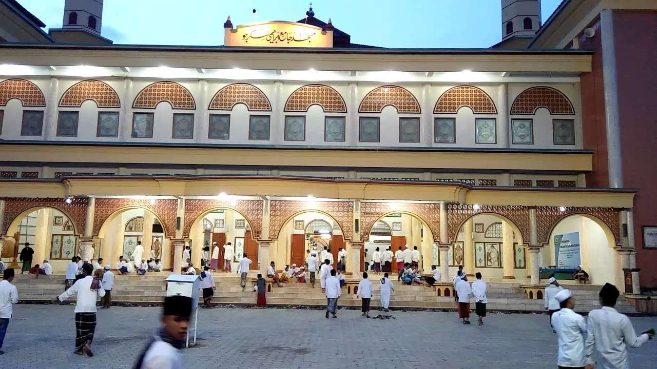 Masjid Ponpes Salafiyah Syafiiyah, Sukorejo, Situbondo. (Foto: dok/Ngopibareng.id)