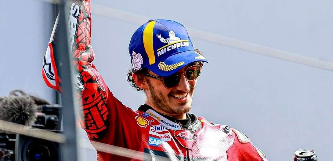 Francesco Bagnaia menilai pendekatan para pembalap dalam berkendala sebagai penyebab banyaknya insiden di MotoGP Portugal 2023. (Foto: Twitter/@PeccoBagnaia)