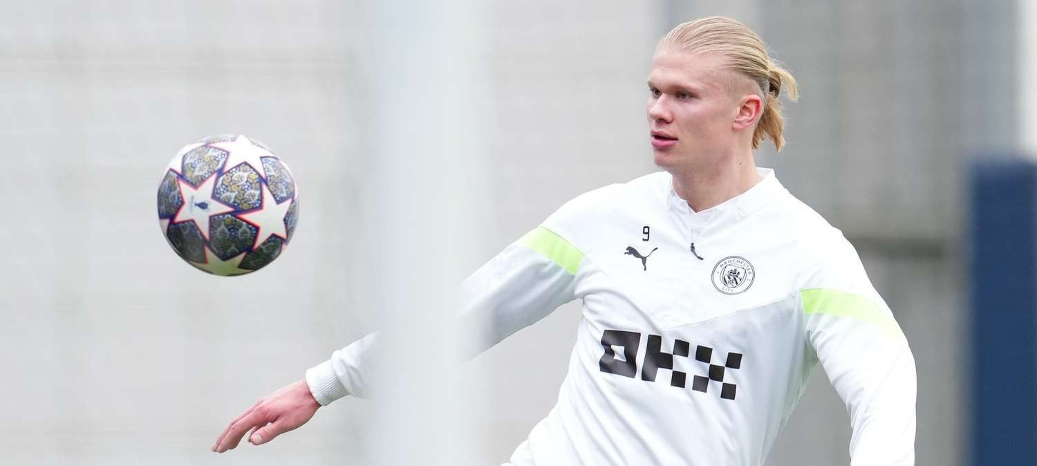 Erling Halaand diharapkan bisa tampil saat Manchester City menjamu Liverpool. (Foto: Twitter/@mcfc_halaand)