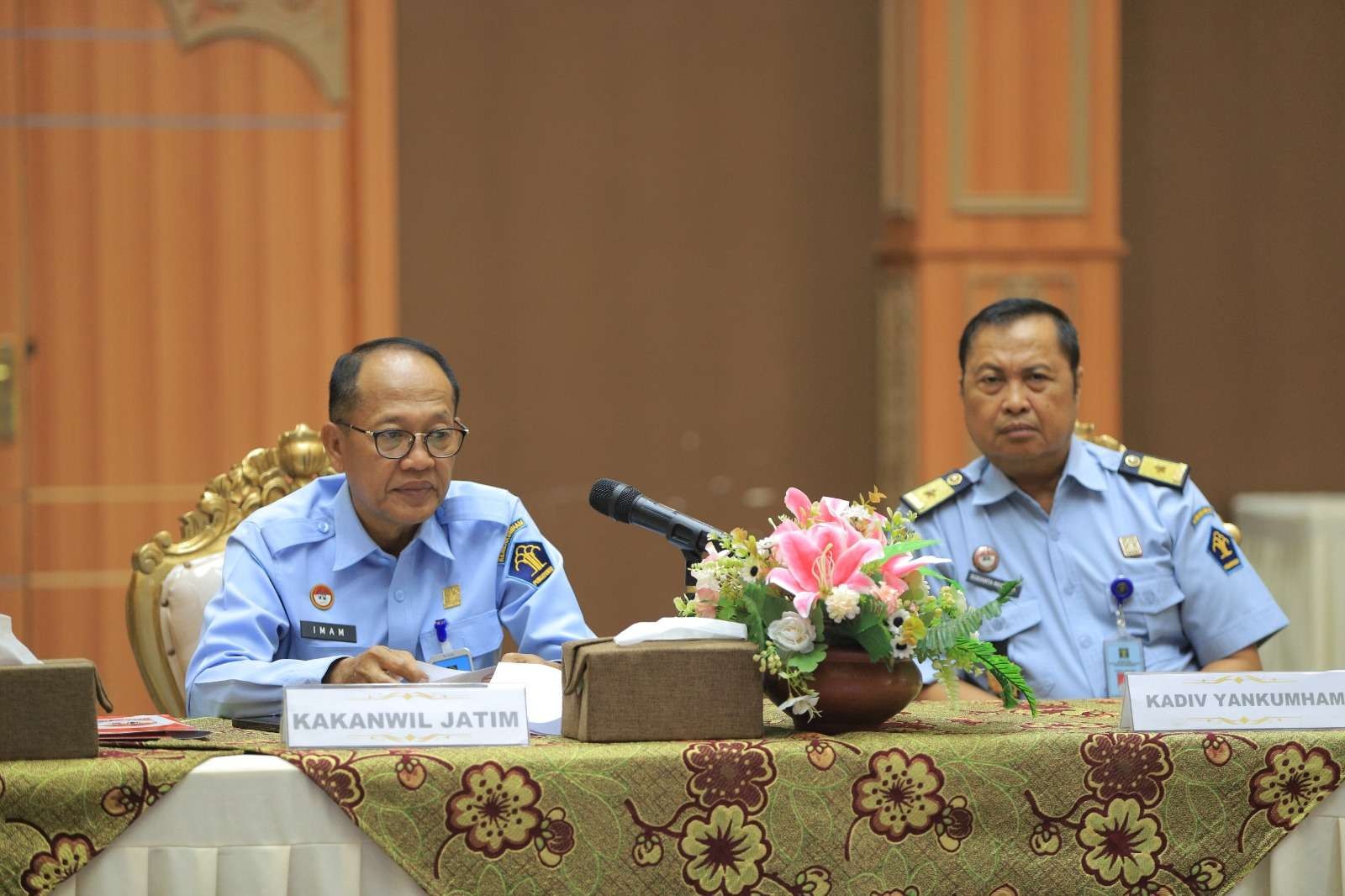 Kakanwil Kemenkumham Jatim Imam dalam Penilaian Kompetensi Kenaikan Jabatan Fungsional PK dan Asisten PK. (Foto: Kanwil Kemenkumham)