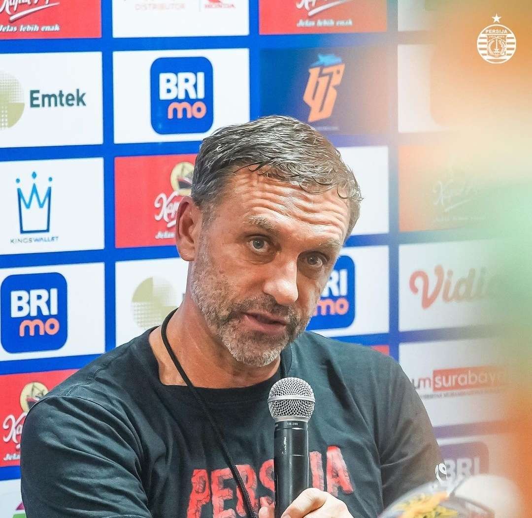 Pelatih Persija, Thomas Doll bertekad memecahkan rekor buruk tak pernah menang setiap melawan Persebaya. (Foto: Instagram Persija)