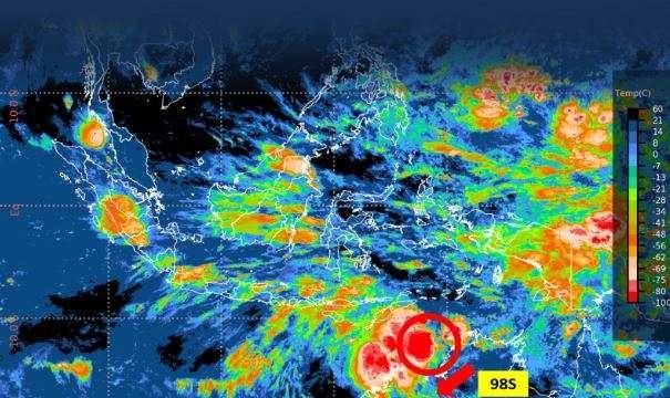 BMKG mengumumkan cuaca ekstrem dan gelombang tinggi. (Grafis: Twitter)