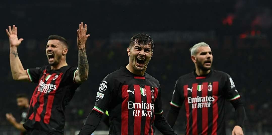 AC Milan berhasil mengalahkan Napoli di leg pertama babak perempat final Liga Champions 2022-2023. (Foto: Twitter/@acmilan)