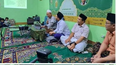 Ust Maruf Khozin berdakwah Islam yang moderat di Taiwan. (Foto: akun fb mk)