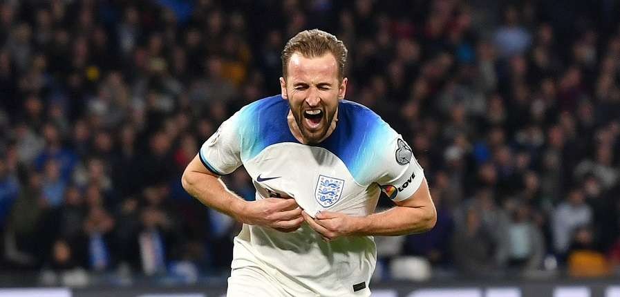 Manchester United berpeluang besar mendapatkan tanda tangan Harry Kane. (Foto: Twitter/@HKane)