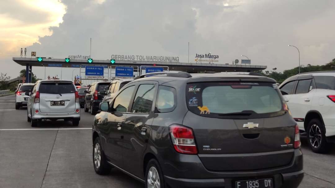 Ilustrasi jalan tol juga rawan kecelakaan. (Foto: Fariz Yarbo/Ngopibareng.id)