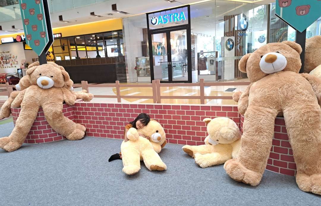 Wahana permainan Big Bear Town yang ada di Grand City Surabaya, referensi libur lebaran. (Foto: Pita Sari/Ngopibareng.id)