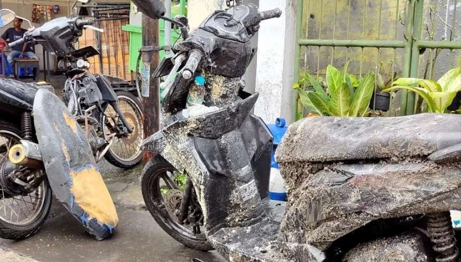 Potret Gerak Cepat Pemkot Surabaya Atasi Tanggul Kembang Kuning