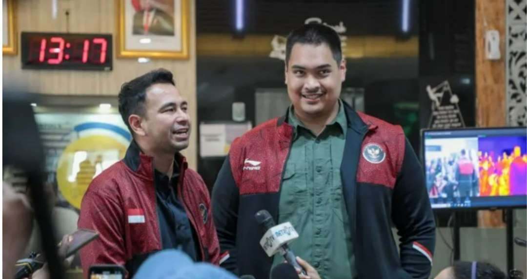 Raffi Ahmad bertemu dengan Menpora Dito Ariotedjo di Kantor Kemenpora, Rabu 3 Mei 2023. (Foto: Antara)